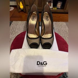 Dolce & Gabbana Black Peep Toe Heels - size 39